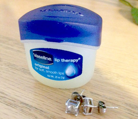 vaseline-and-earrings