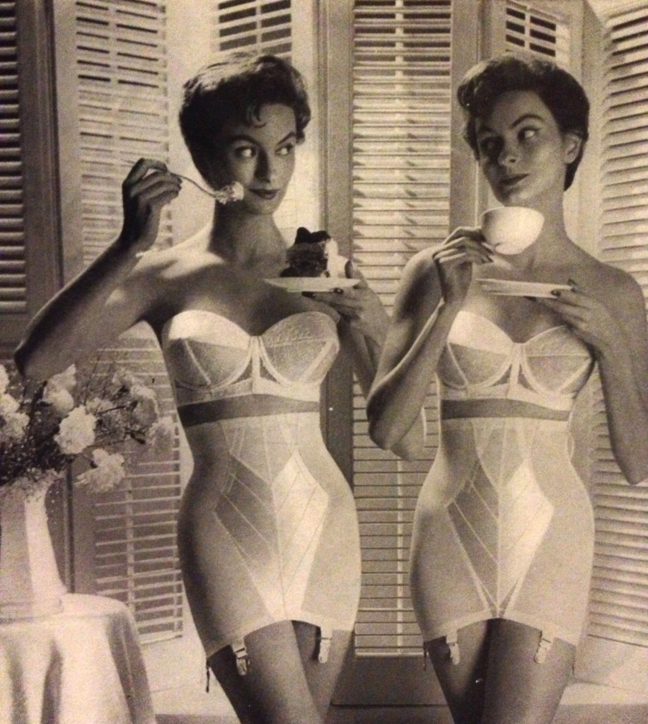 1950s-lingerie-50s-underwear-retro-jeanne-pompadour-2-916x1024
