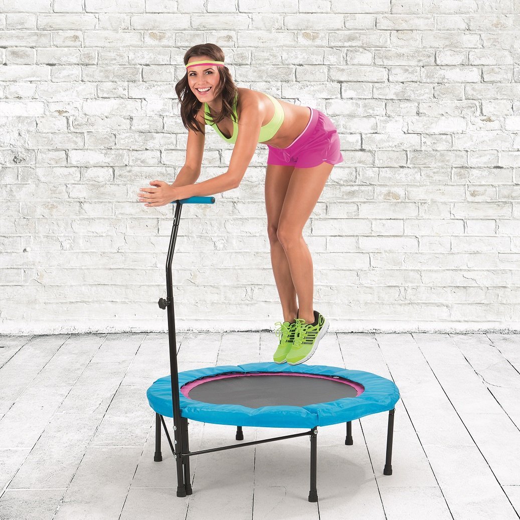 saltar trampolin