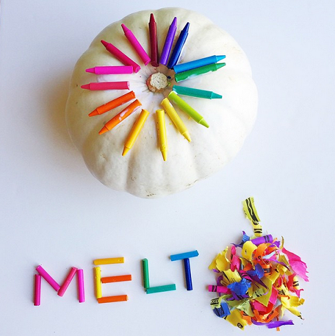 crayon-melted-pumpkin-craft-for-halloween-
