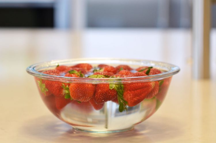 strawberries-last-longer-09-750x496