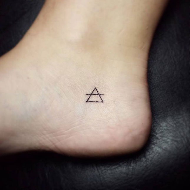 triangle-tattoo