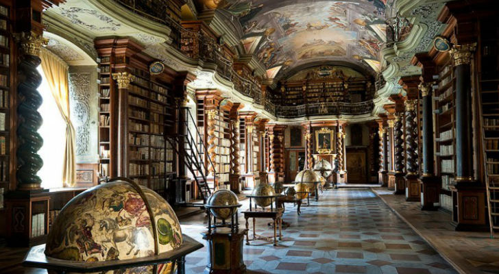 biblioteca-praga2