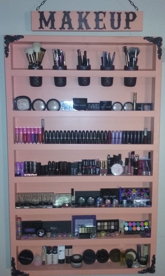 organizar-mucho-maquillaje-poco-espacio