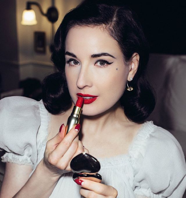 Las Mejores Frases Y Consejos De Belleza De Dita Von Teese