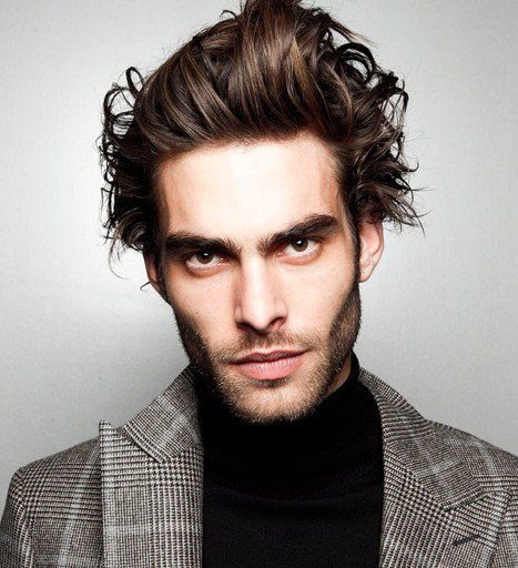 me-favorece-la-barba-barba-segun-tipo-de-cara-rostro-triangular