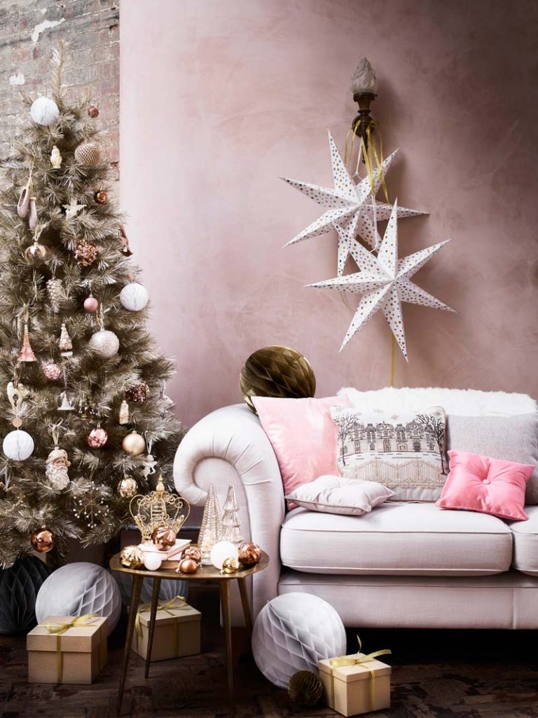 tendencias-simples-y-lucidoras-para-tu-árbol-de-Navidad