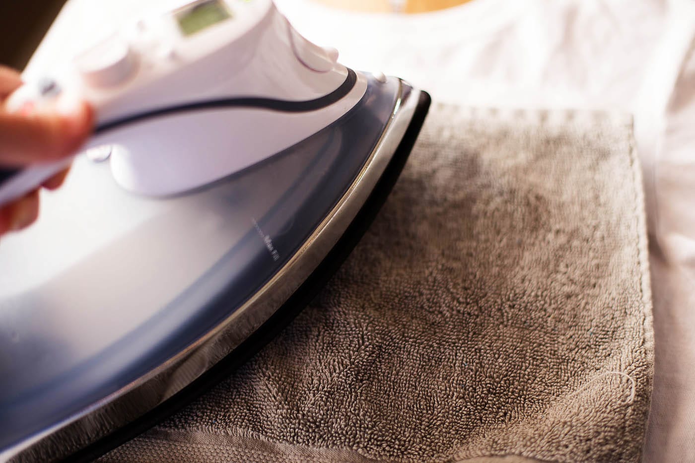 6 trucos para secar rápdo tu ropa cuando no tienes secadora 5