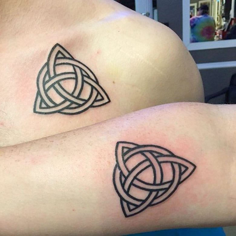 fabulosas ideas para hacerte un tatuaje con tu hermano
