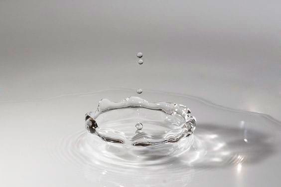 Agua micelar, el producto que todas las mujeres deben tener; limpia, tonifica e hidrata. 0