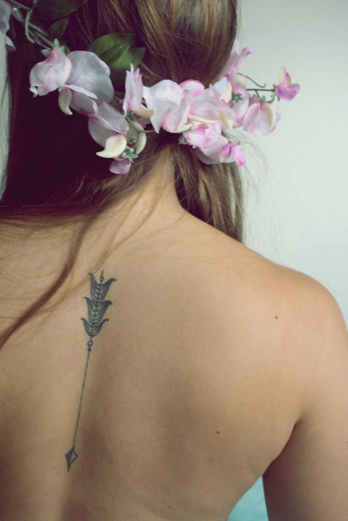Tatuajes en la espalda que te harán lucir súper sexy 11