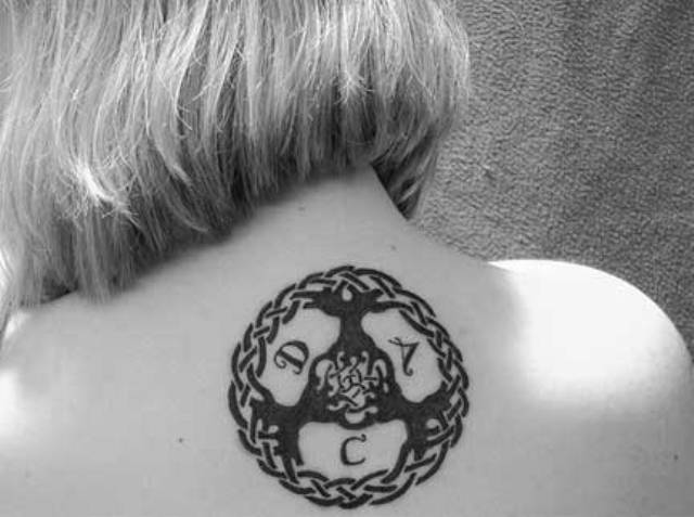 Cute-Celtic-Tree-Tattoos-on-Back