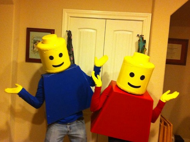 costume-lego-minifigs-cardboard