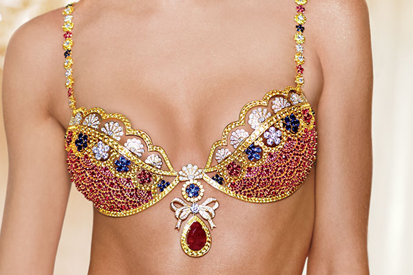 royal-fantasy-bra-2013-candice-swanepoel-10-million-mouawad-victorias-secret-hi-res