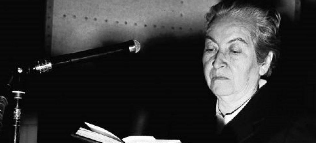 Google recuerda 126 aniversario de Gabriela Mistral