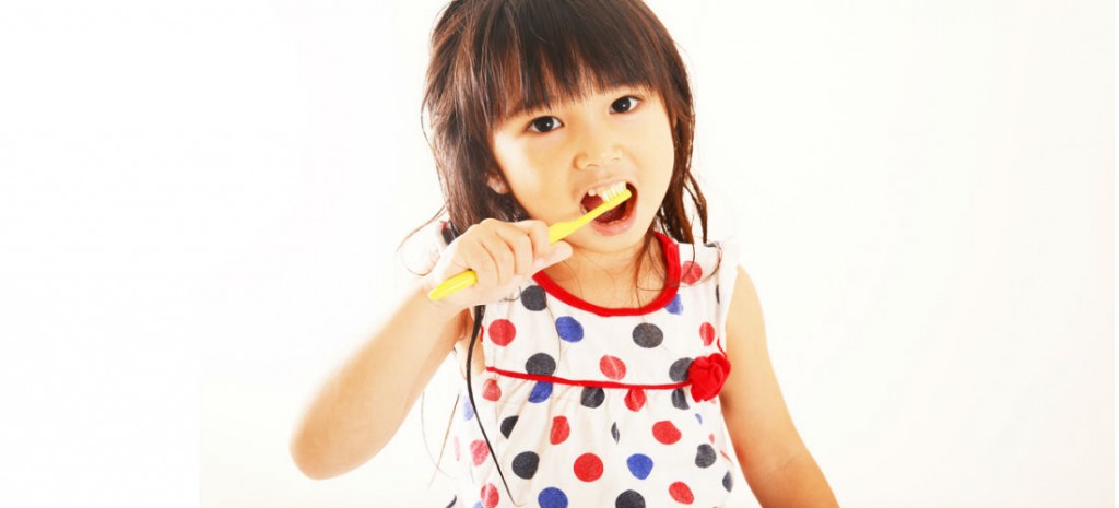 Tips para cuidar los dientes de los niños