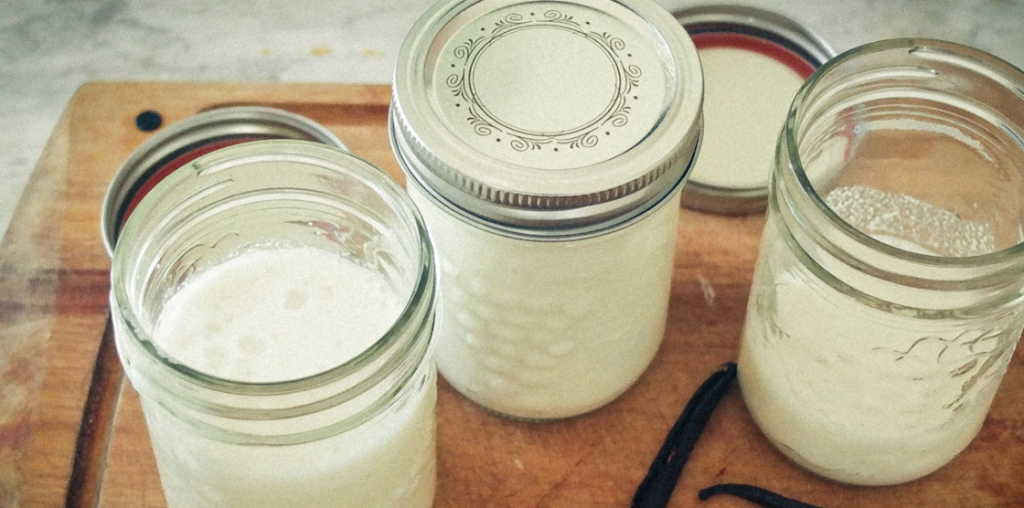 ¿Cómo preparar leche de almendras?