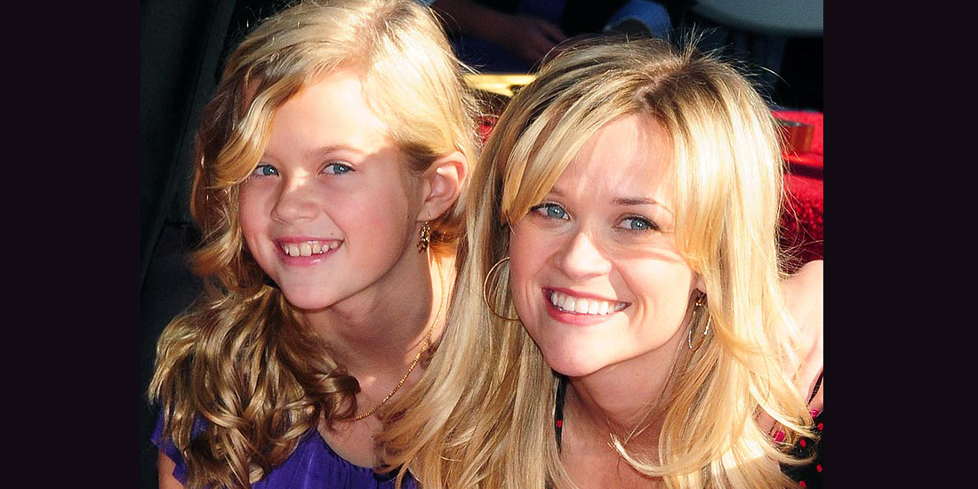 También Ava, la primera hija de Reese Whiterspoon y Ryan Phillippe ha crecido muchísimo. 