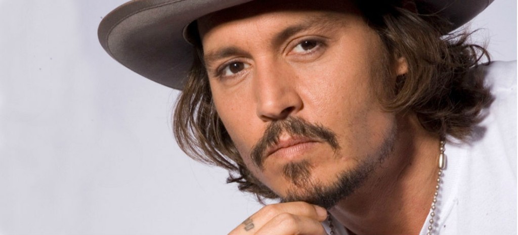 Johnny Deep se marcha de Australia para salvar a su perritos