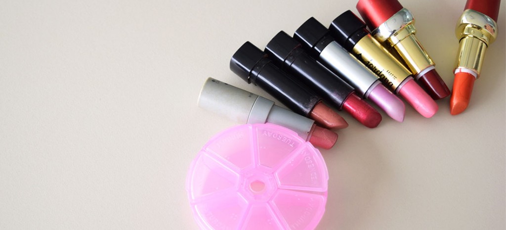 (VIDEO) Lleva tus lipsticks en un pastillero y ahorra espacio