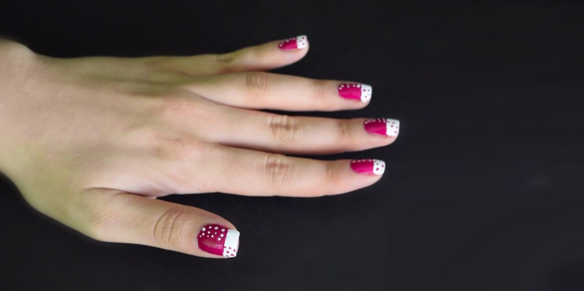 Diseña tus uñas con este tutorial