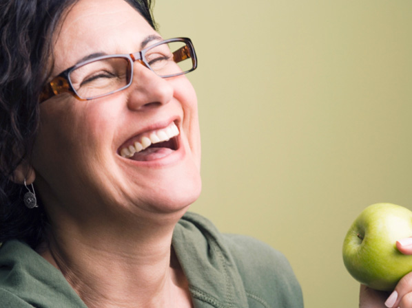 mujer-manzana