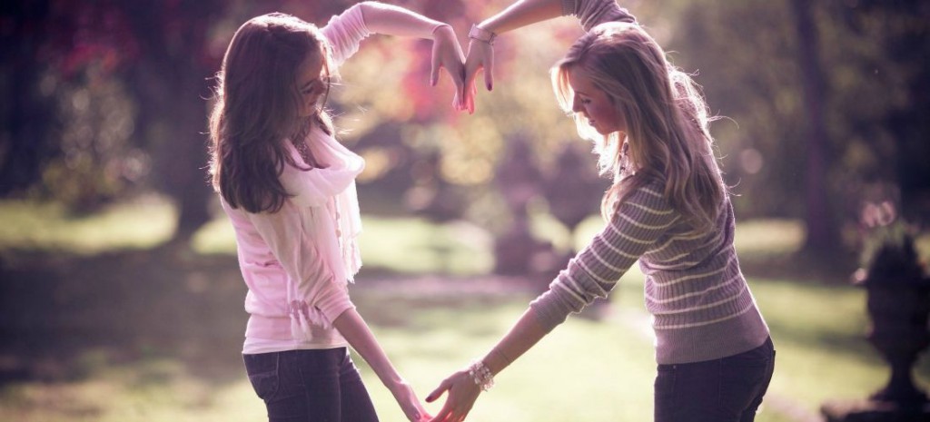 10 cosas que una mejor amiga no debe sentir hacia ti