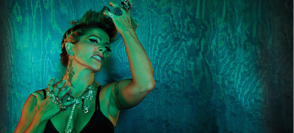 Alejandra-Guzmán-nos-habla-de-su-vida-y-de-su-nuevo-disco