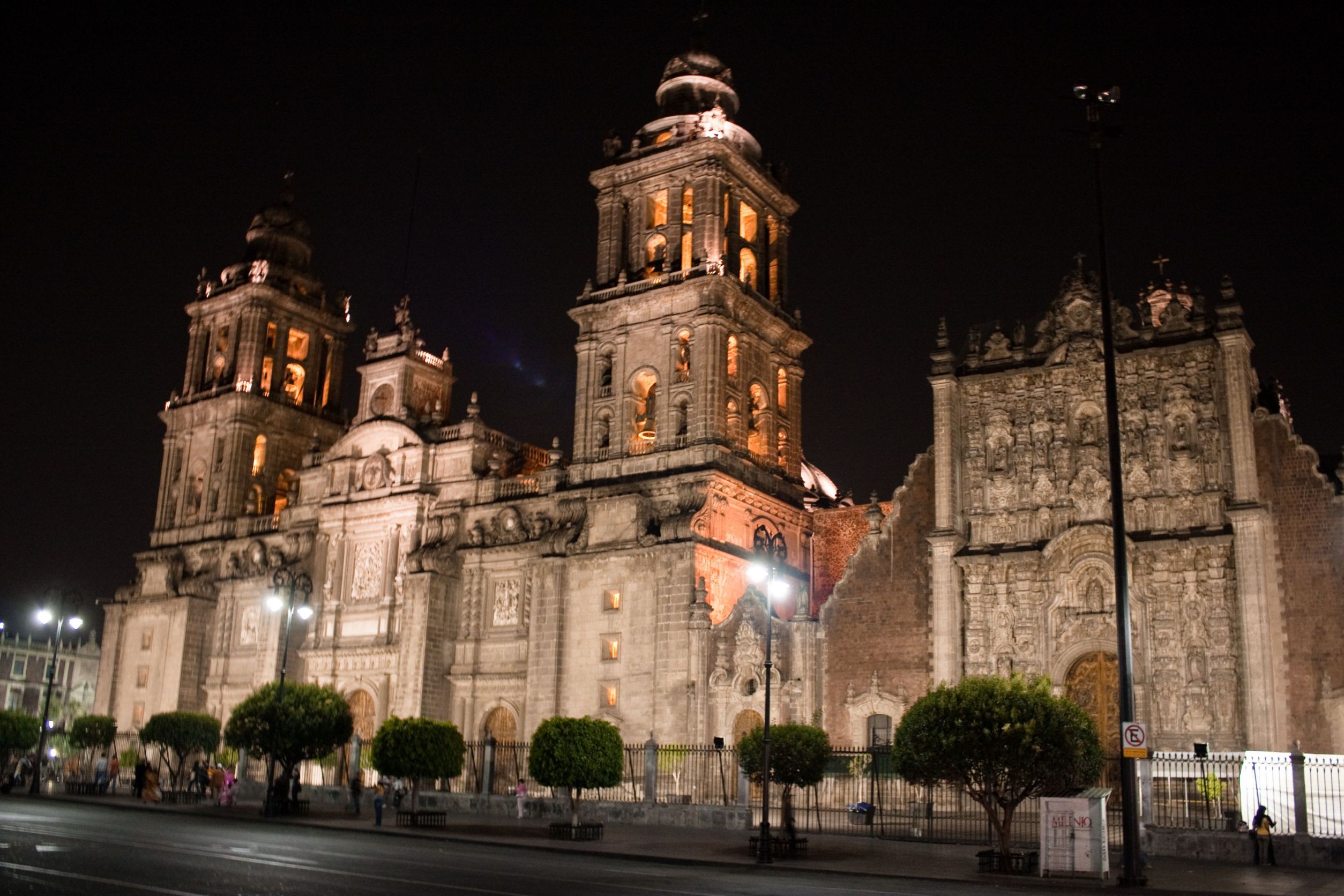 Mexico-City-cathedral