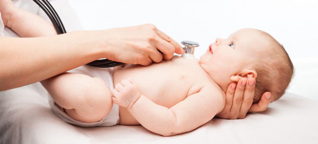 ¿Cómo ayuda la leche materna a una buena salud digestiva?
