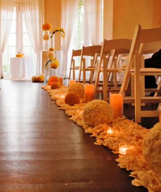 Indoor-wedding-aisle-candle-decorations