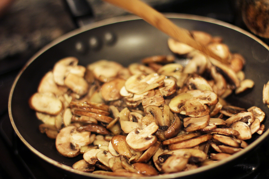 sautee-mushrooms1