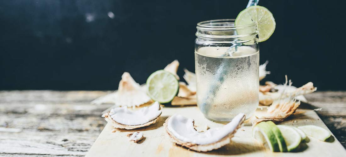 6 cosas que debes de saber del agua de coco