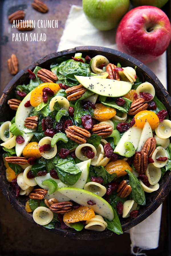 A-delicious-Fall-pasta-spinach-salad