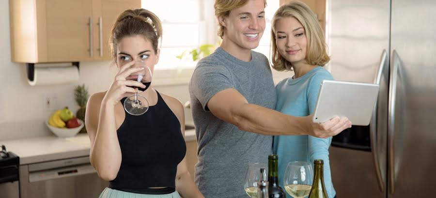 8 pensamientos que tienes cuando tu amiga vuelve con su ex