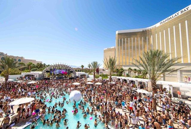the-17-best-pool-parties-in-las-vegas-a-complete-guide