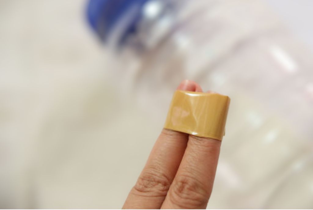 Cinta adhesiva para quitar pegamento de atiquetas