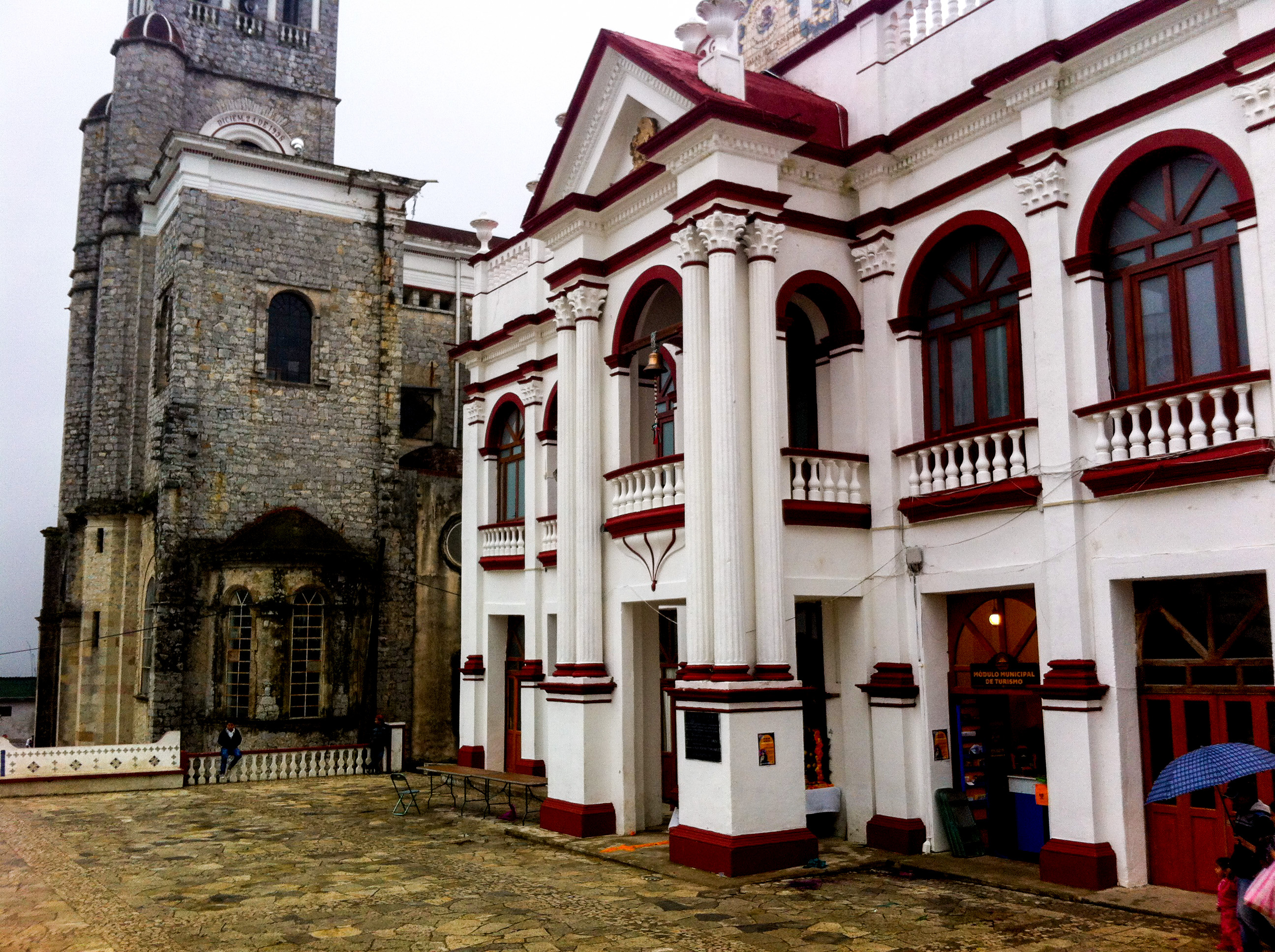 iglesia y palacio