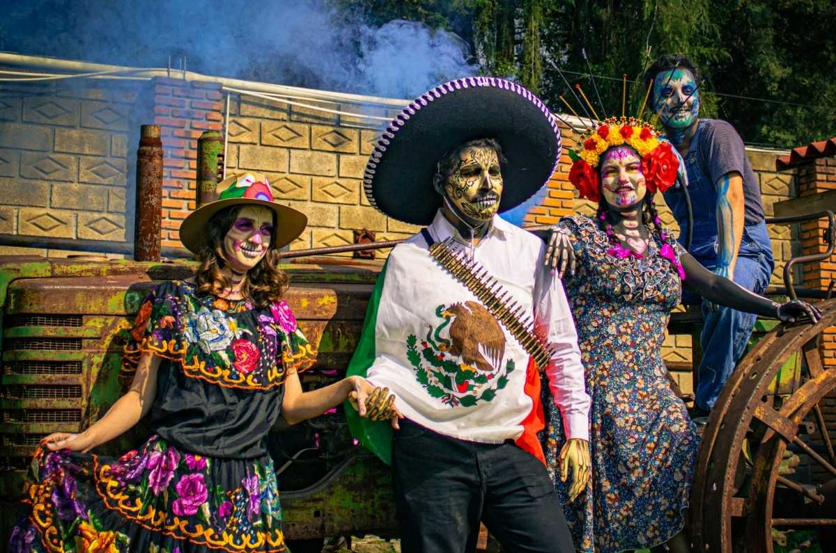 Destinos en México para ver las mejores ofrendas de Día de Muertos