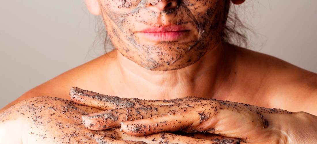 Tips para exfoliar tu piel de manera correcta