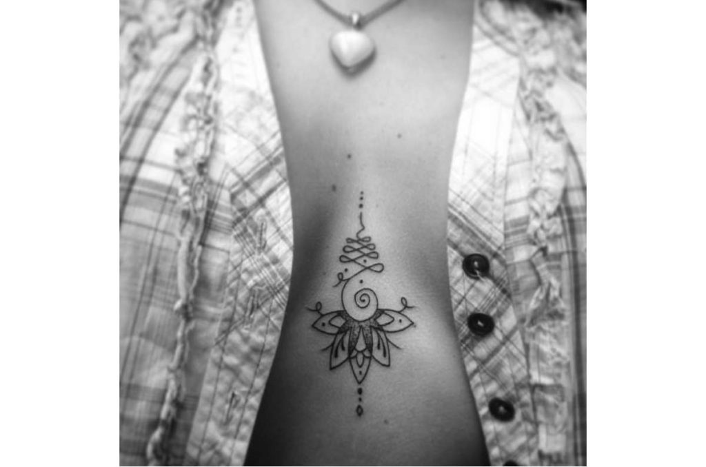 Tatuajes de escote 