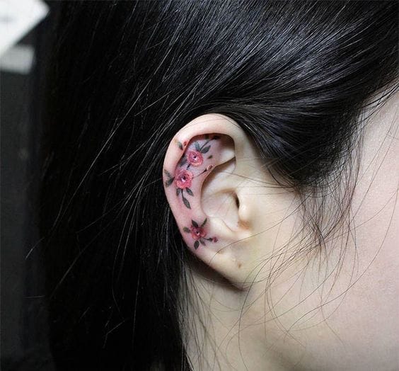 Tatuajes Helix: la tendencia en tatuajes de orejas 5