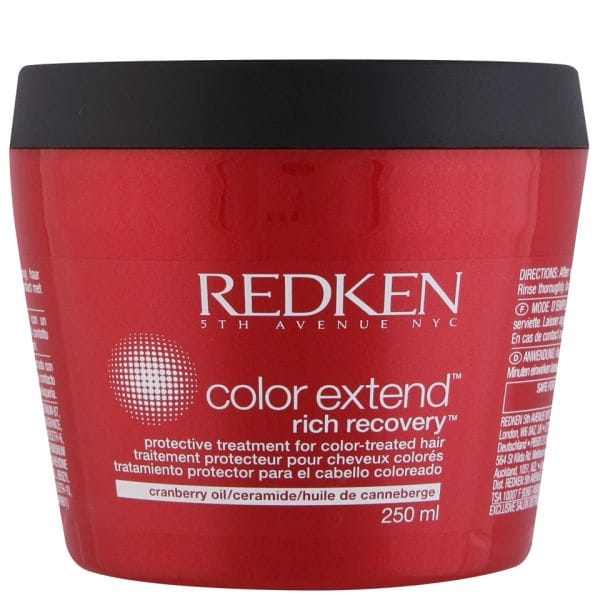 productos-para-que-tu-cabello-se-sienta-hidratado-este-verano-redeken