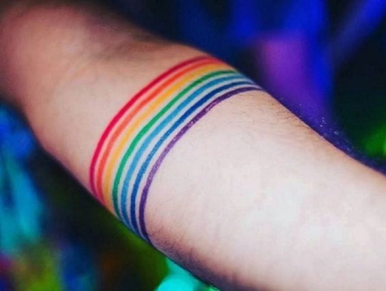 8 hermosos tatuajes de homenaje al Orgullo Gay 3