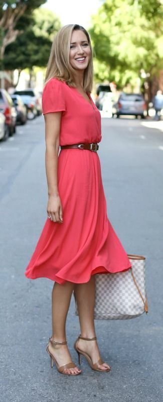 12 outfits perfectos para chicas que trabajan y estudian 2