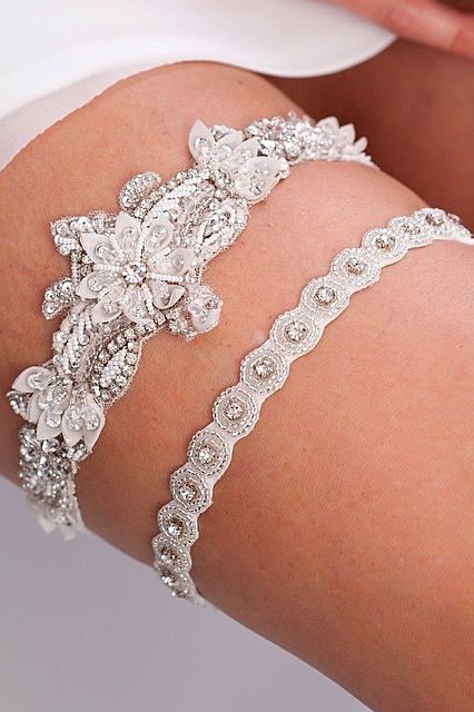 6 ligueros para sorprender a tu chico en la noche de bodas 30