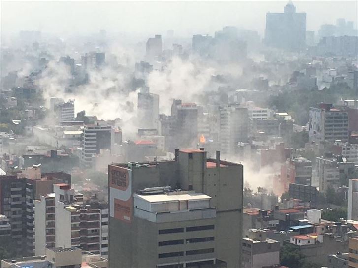 México. Estamos juntamos nuestras manos para levantar un país