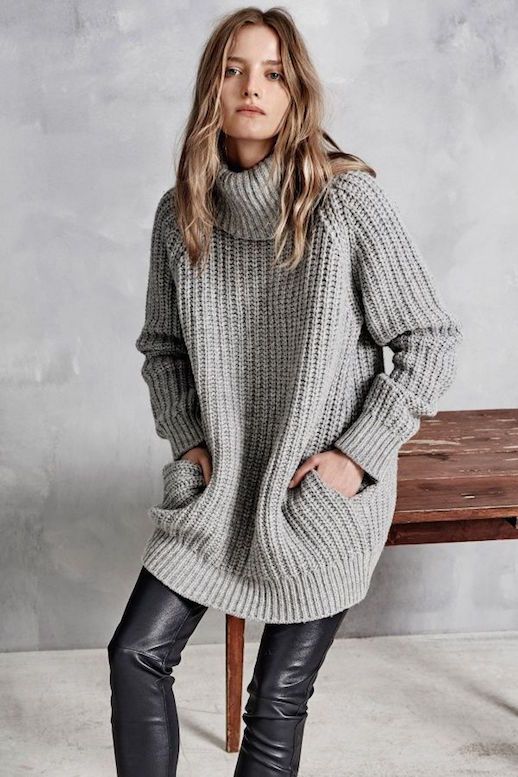 Formas de combinar tu suéter tejido sin verte como abuelita 4