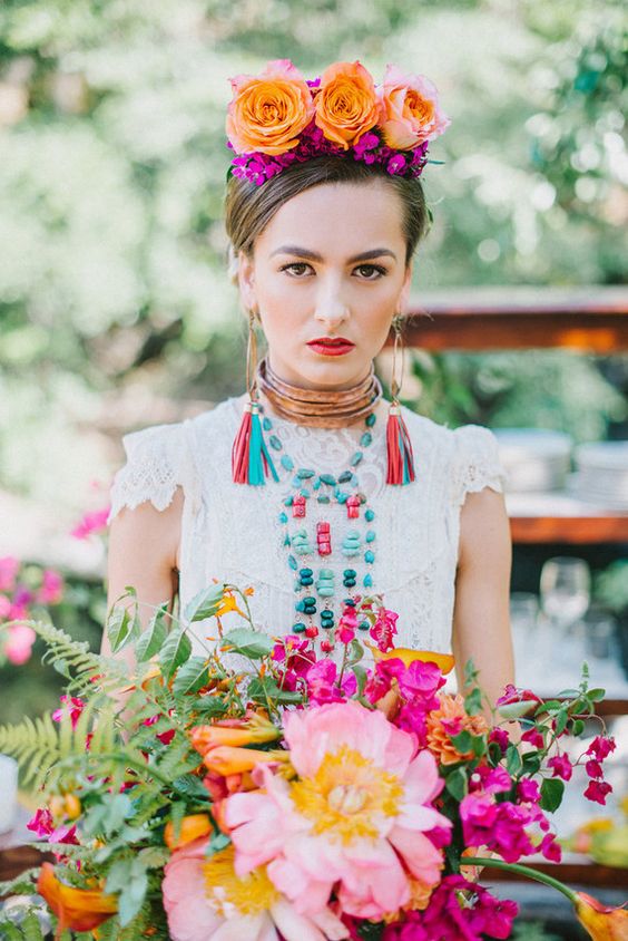 10 ideas de vestidos de novia mexicanos que te dejarán sin aliento 7