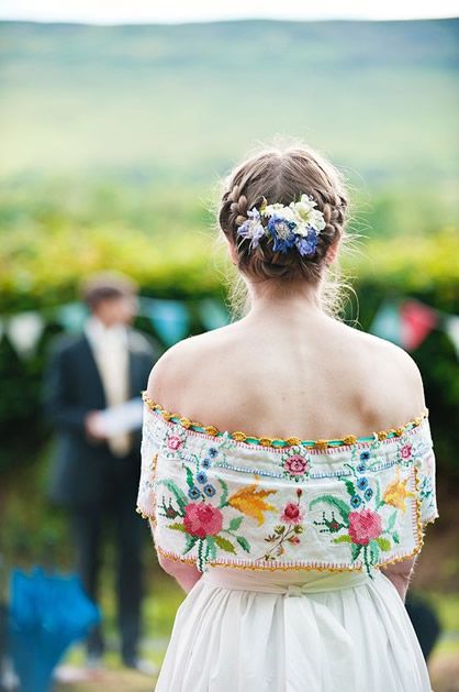 10 ideas de vestidos de novia mexicanos que te dejarán sin aliento 5